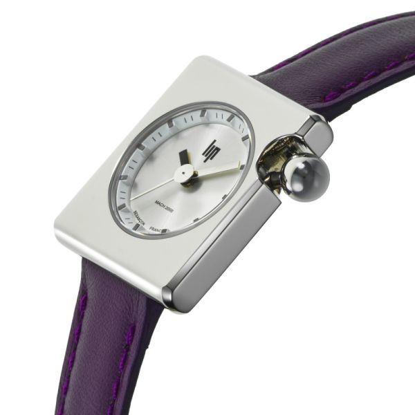 Montre LIP Mach 2000 Mini Square Quartz Cadran Argenté Bracelet Cuir