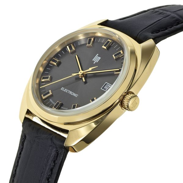 Montre LIP General De GaulleQuartz Cadran Noir Bracelet Cuir