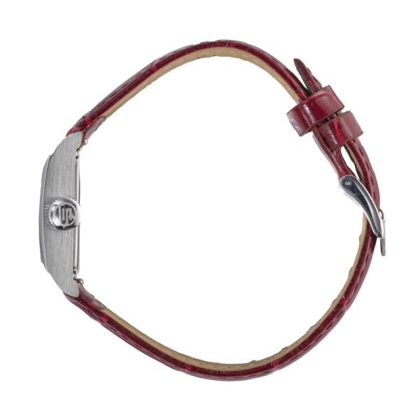 Montre LIP Churchill C18 Quartz Cadran Argenté Bracelet Cuir