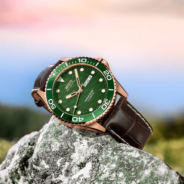 Montre Mido Ocean Star 200C 42,5mm Cadran Vert Bracelet Cuir Brun