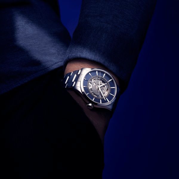 Montre Mido Multifort Skeleton Vertigo 42mm Cadran Bleu Bracelet Acier inoxydable Gris
