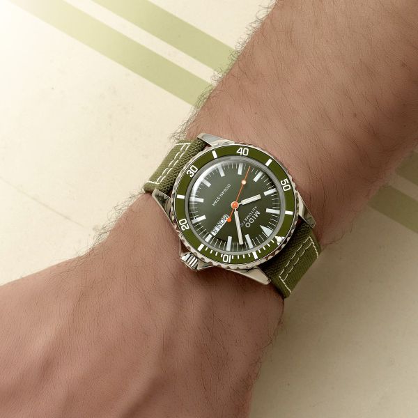 Montre Mido Ocean Star Tribute 40,5mm Cadran Vert Bracelet Tissu Vert