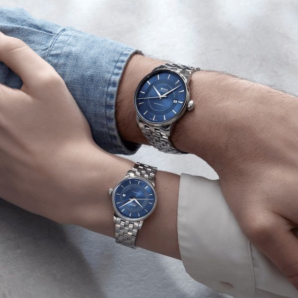 Montre Mido Baroncelli Signature 30mm Cadran Bleu Bracelet Acier inoxydable Gris