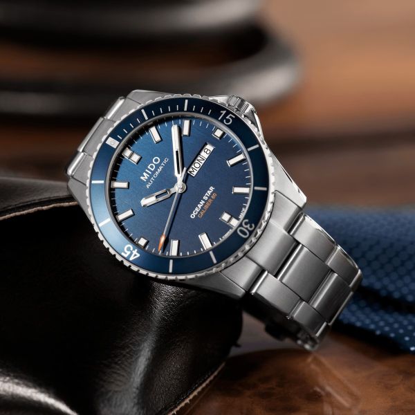 Montre Mido Ocean Star 200 42,5mm Cadran Bleu Bracelet Acier inoxydable Gris