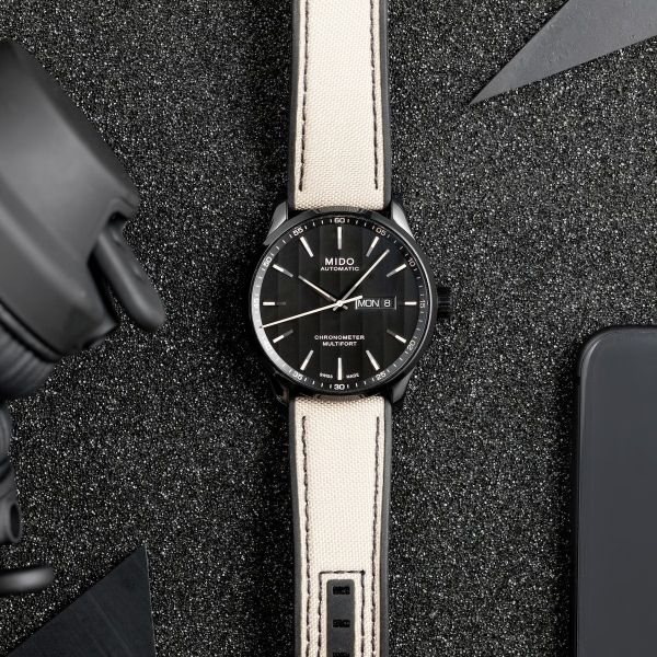 Montre Mido Multifort Chronometer 1 42mm Cadran Noir Bracelet Tissu Noir