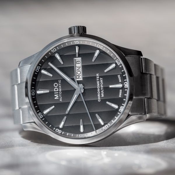 Montre Mido Multifort Chronometer 1 42mm Cadran Anthracite Bracelet Acier inoxydable Gris