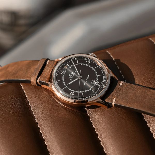Montre Mido Multifort Patrimony 40mm Cadran Noir Bracelet Cuir Brun