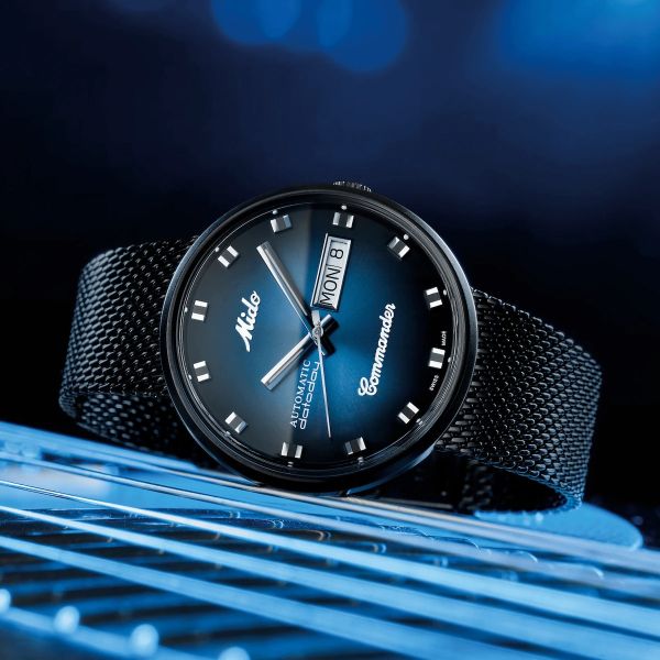 Montre Mido Commander Shade 37mm Cadran Bleu Bracelet Acier inoxydable Noir