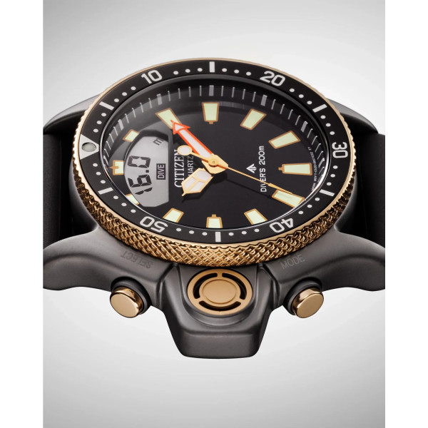 Montre Citizen Aqualand 200m Quartz 40th AnniversaryCadran Noir Bracelet Caoutchouc