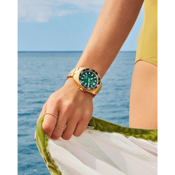 Montre Citizen Promaster Marine Eco-drive Cadran Vert Bracelet Acier Inoxydable