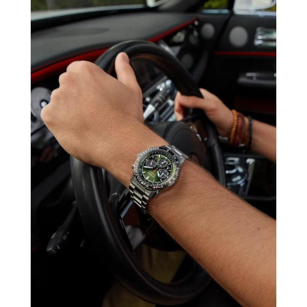 Montre Citizen Promaster Sky B620 Cadran Vert Bracelet Acier Inoxydable