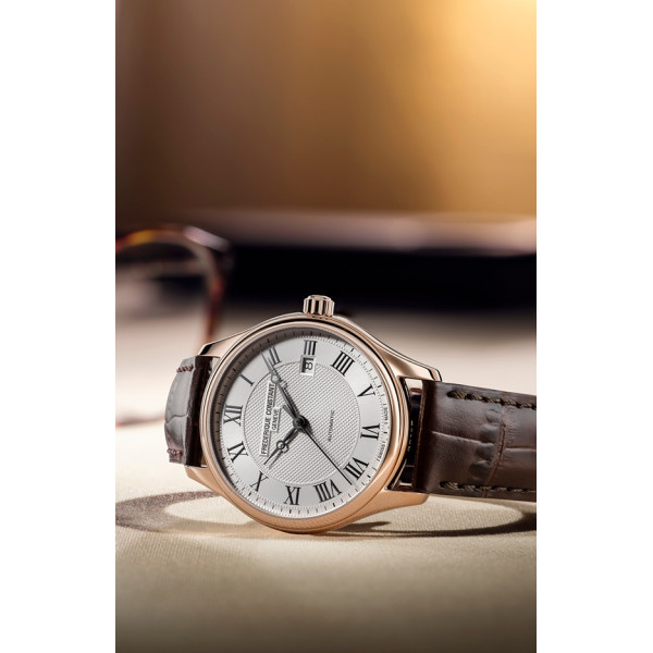 Montre Frederique Constant Classics Automatic Automatique Cadran Argent Bracelet Cuir de veau