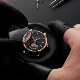 Montre Frederique Constant Manufacture Classics Tourbillon Cadran Gris Bracelet Cuir Alligator