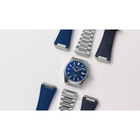 Montre Frederique Constant Highlife Automatic Cosc Automatique Cadran Bleu Bracelet Acier inoxydable