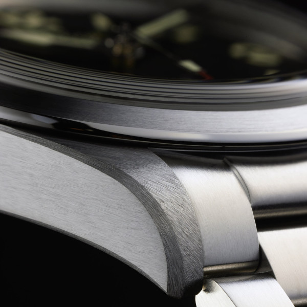 MONTRE TUDOR RANGER 36MM CADRAN NOIR BRACELET ACIER