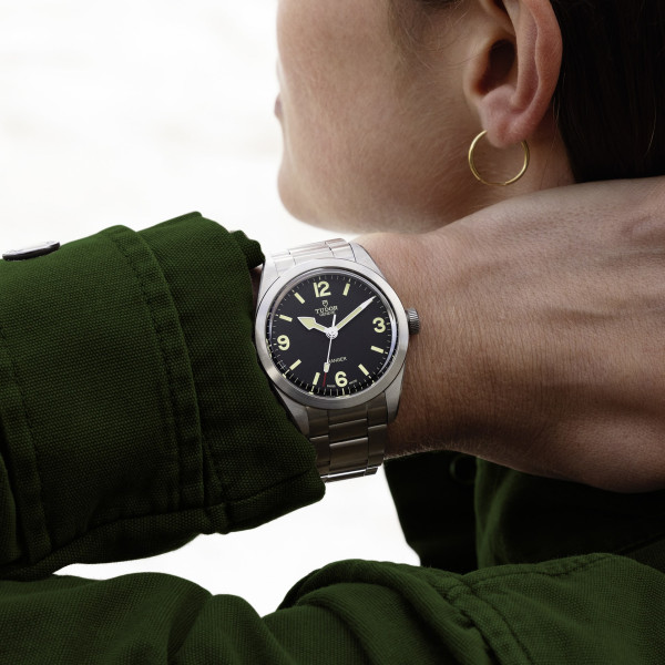 MONTRE TUDOR RANGER 36MM CADRAN NOIR BRACELET ACIER