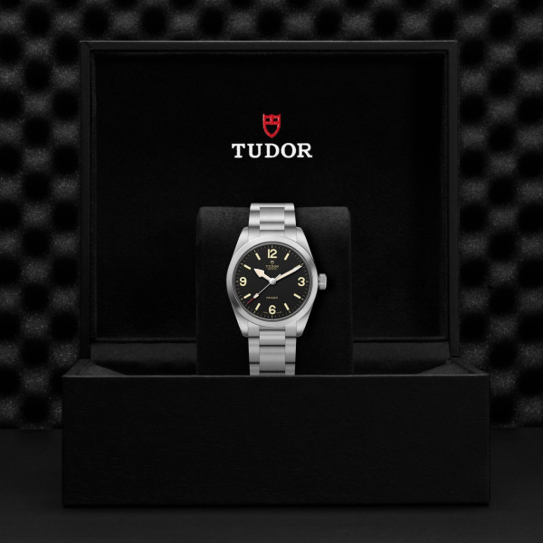 MONTRE TUDOR RANGER CADRAN NOIR BRACELET ACIER