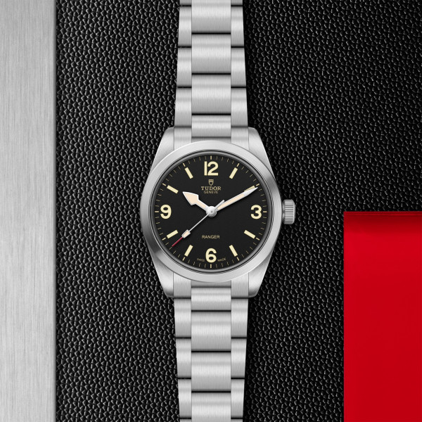 MONTRE TUDOR RANGER 36MM CADRAN NOIR BRACELET ACIER