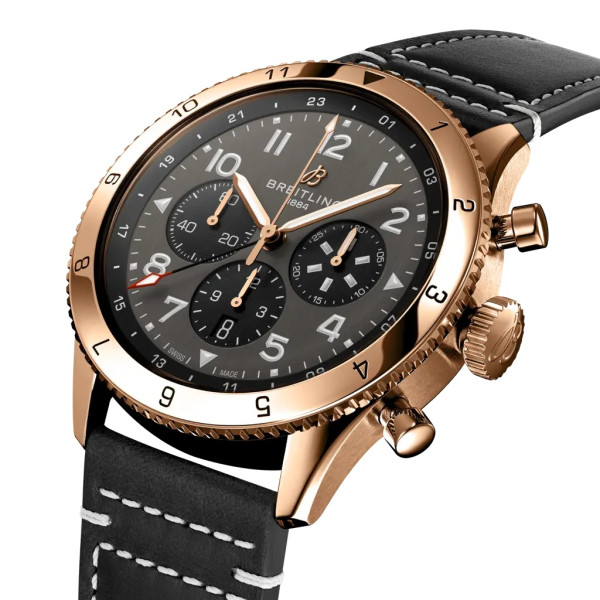 Montre Breitling Super AVI B04 Chronograph GMT 46 P-51 Mustang