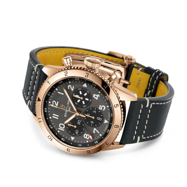 Montre Breitling Super AVI B04 Chronograph GMT 46 P-51 Mustang
