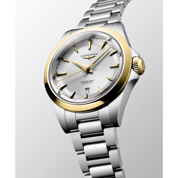 Montre Longines Conquest 30 mm Automatique Cadran Argenté Bracelet Acier