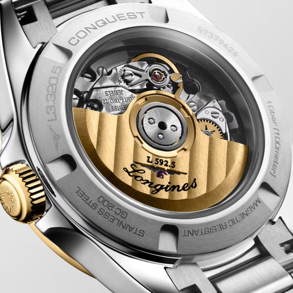 Montre Longines Conquest 30 mm Automatique Cadran Argenté Bracelet Acier