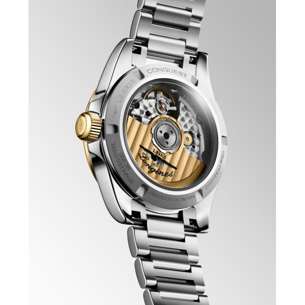 Montre Longines Conquest 34 mm Automatique Cadran Nacre blanche Bracelet Acier