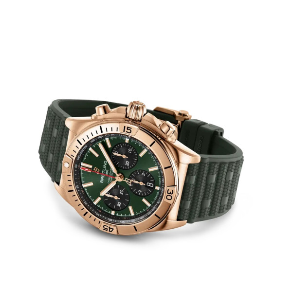 Montre Breitling Chronomat B01 42 Cadran Vert Bracelet Caoutchouc Vert