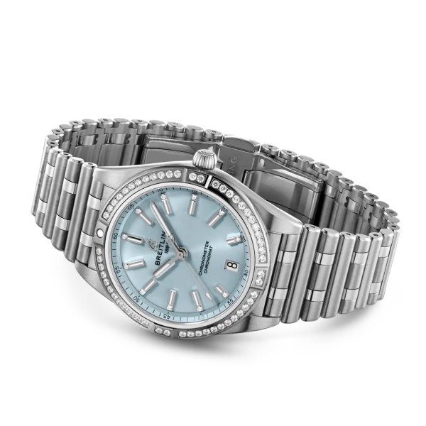 Montre Breitling Chronomat Automatic 36 Cadran Bleu Glacier Bracelet Acier inoxydable et or blanc 18 carats