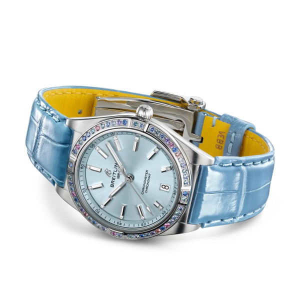 Montre Breitling Chronomat Automatic 36 South Sea Cadran Bleu Glacier Bracelet Cuir d’alligator Bleu
