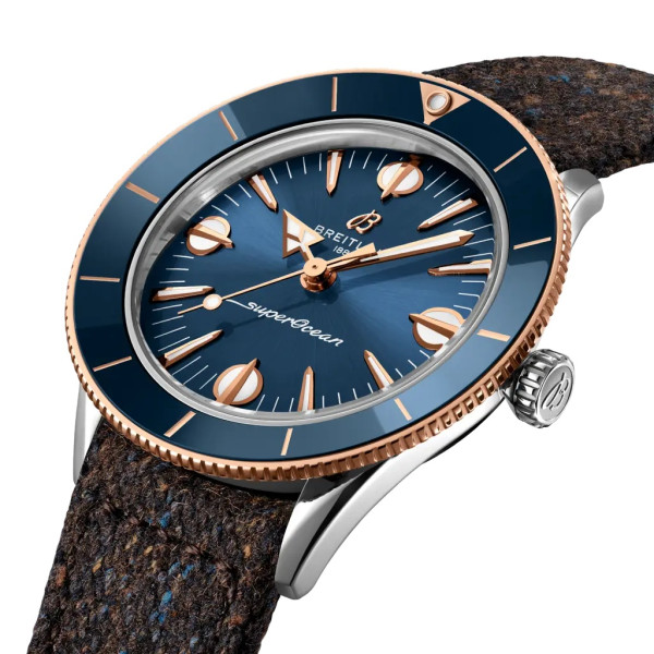 Montre Breitling Superocean Heritage '57 Highlands Cadran Bleu Bracelet Acier inoxydable