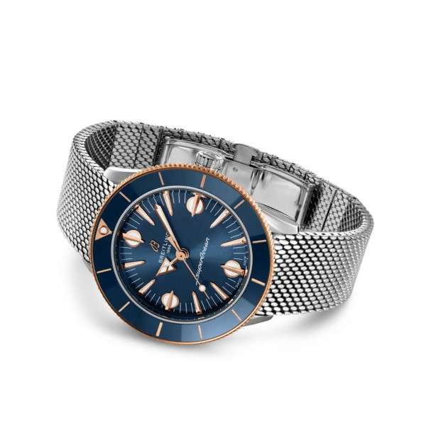 Montre Breitling Superocean Heritage '57 Highlands Cadran Bleu Bracelet Acier inoxydable