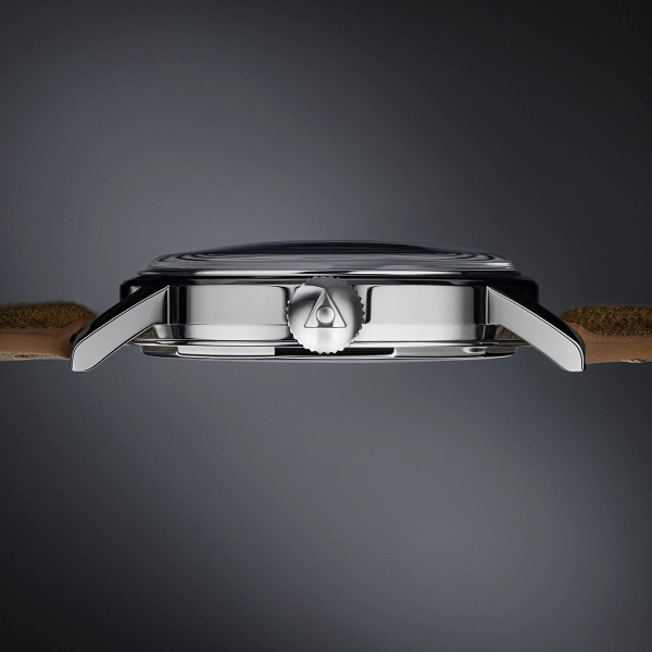 Montre Alpina Heritage Heritage Tropic-proof Handwinding Cadran Noir Bracelet Cuir