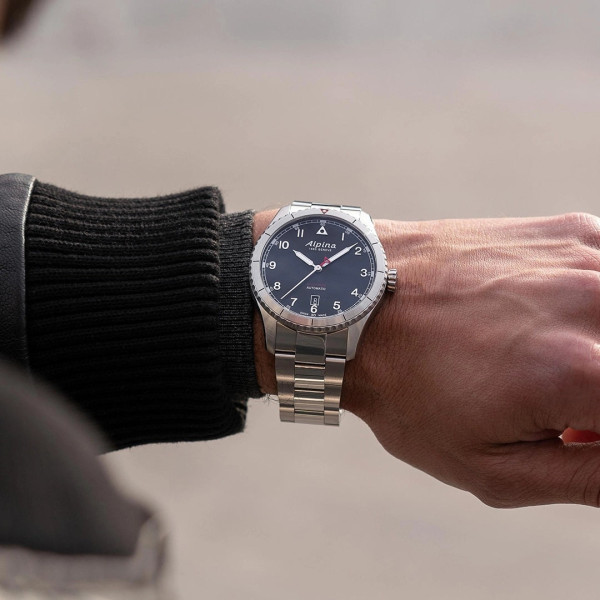 Montre Alpina Startimer Pilot Automatic Cadran Noir Bracelet Acier