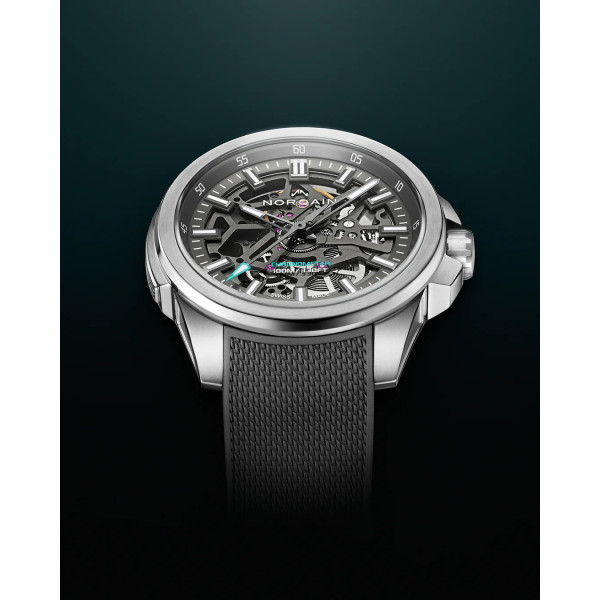 Montre Norqain Independence Skeleton 42mm DLC