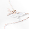 Pendentif Ginette NY White Mop Dragonfly Charm Or Rose Nacre Blanche