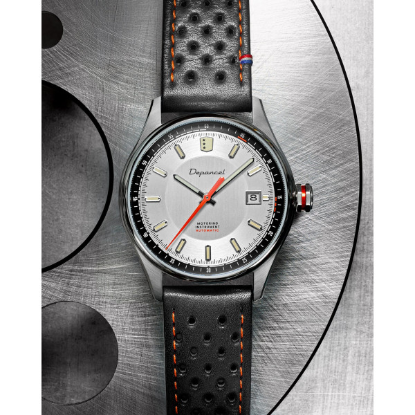 Montre Depancel Autosport Date Cadran Silver Bracelet Racing Noir