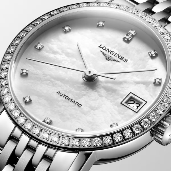 Montre Longines Longines elegant collection 25.50 mm Automatique Cadran Nacre blanche Bracelet Acier