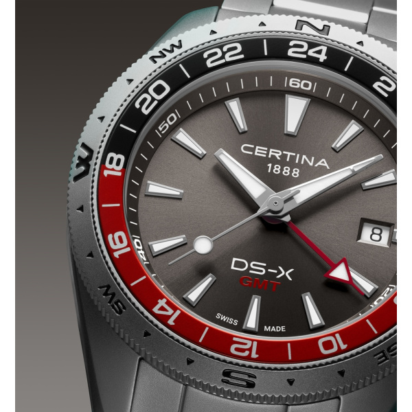 Montre Certina DS-X GMT Cadran Gris Bracelet Acier inoxydable