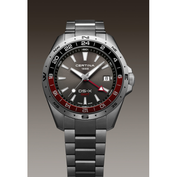 Montre Certina DS-X GMT Cadran Gris Bracelet Acier inoxydable