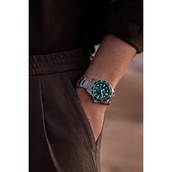 Montre Certina DS Action 40mm Cadran Vert Bracelet Acier inoxydable