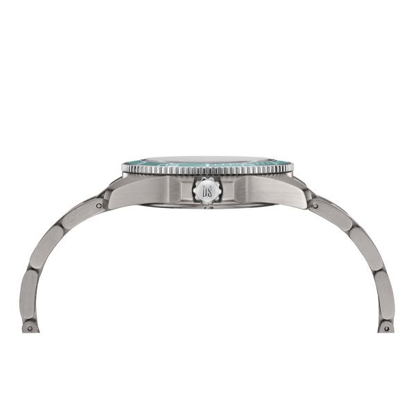 Montre Certina DS Action 40mm Cadran Bleu clair Bracelet Titane