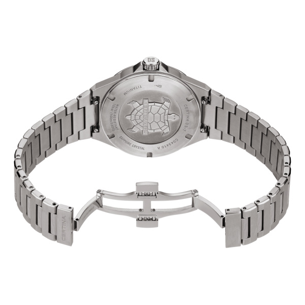 Montre Certina DS-7 Quartz Cadran Noir Bracelet Titane