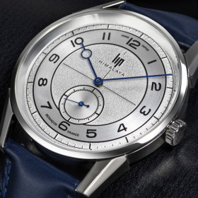 Montre LIP Himalaya Classique 40 mm Cadran blanc Bracelet cuir lisse