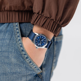 Montre Hamilton Khaki Field Auto 38mm Cadran Bleu Bracelet Textile