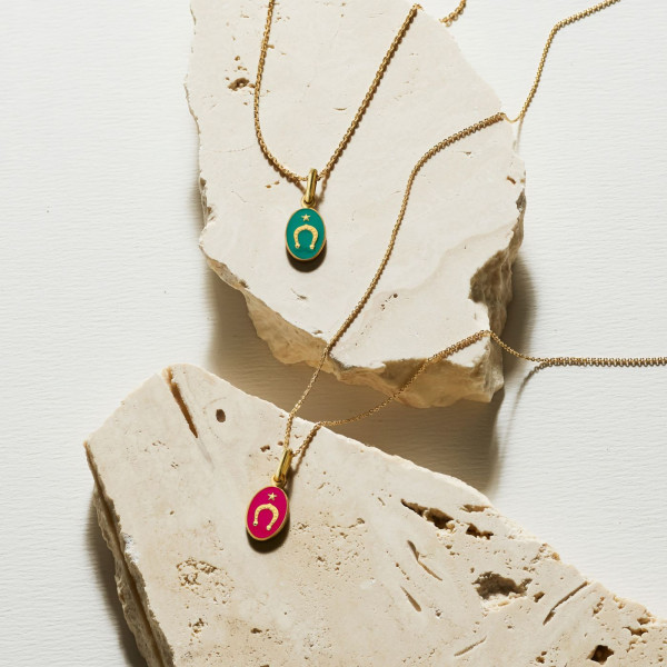 Pendentif Arthus Bertrand Or Jaune Fer à Cheval Fuchsia