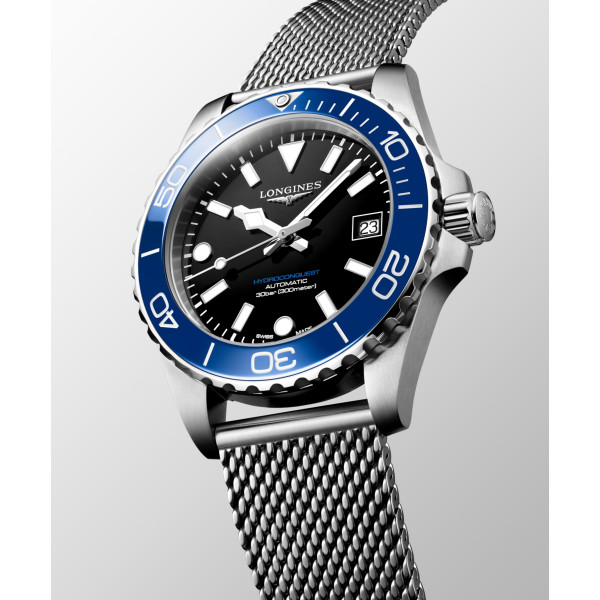 Montre Longines Hydroconquest 39 mm Automatique Cadran Noir laqué poli Bracelet Acier
