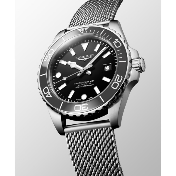 Montre Longines Hydroconquest 42 mm Automatique Cadran Noir laqué poli Bracelet Acier Maille Milanaise