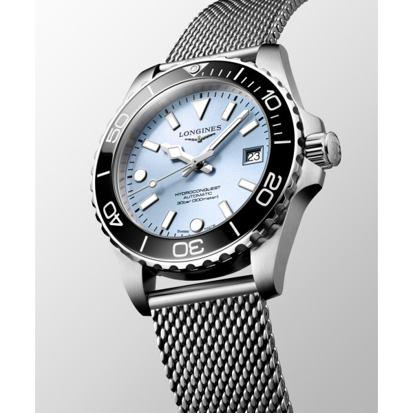 Montre Longines Hydroconquest 39 mm Automatique Cadran Bleu givré soleillé Bracelet Acier Maille Milanaise