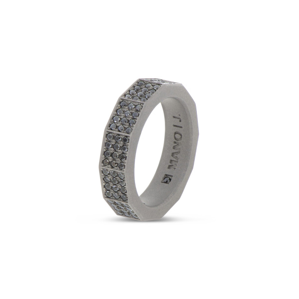 Bague pour homme Mano J TWELVE en titane sertie de diamants noirs provenant d'un seul point
